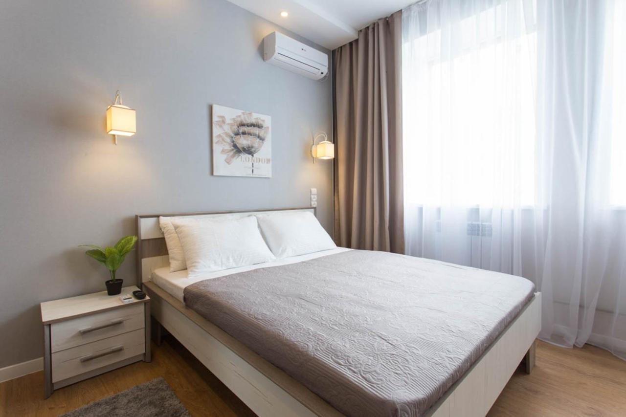 Lux Studio Near Metro Yaroslava Mudroho, Universytet - Chernyshevska Str 95-4 Charkiw Exterior foto